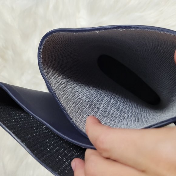 Cat & Jack Kids Rain Boots Navy Blue Rubber Pull On Waterproof Unisex 1 - Picture 5 of 8